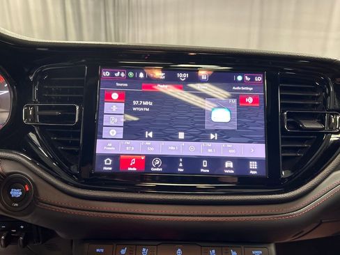 Used 2024 Dodge Durango R/T AWD/4WD image 17