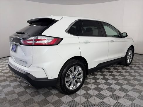 Certified 2020 Ford Edge Titanium w/ Equipment Group 301A AWD/4WD image 7