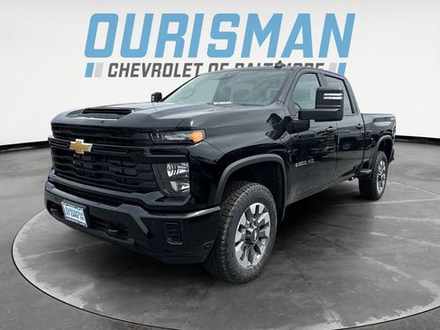 New 2026 Chevrolet Silverado 2500 Custom AWD/4WD image 2