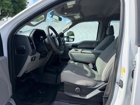Used 2019 Ford F350 XL w/ STX Appearance Package image 9