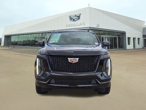 New 2026 Cadillac Escalade ESV Platinum Sport w/ LPO, Floor Liner Package AWD/4WD image 2