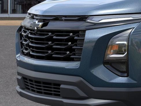 New 2026 Chevrolet Equinox LT w/ Midnight Edition FWD image 13