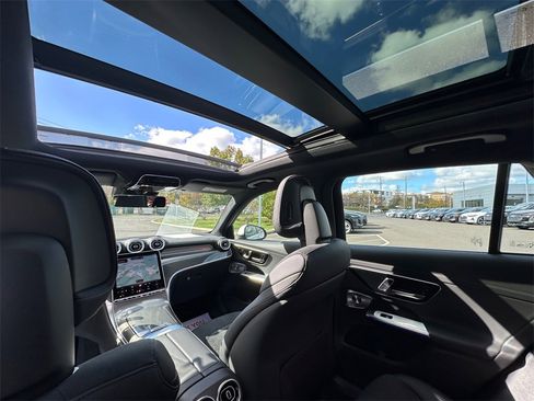 Used 2025 Mercedes-Benz GLC 63 AMG S image 28