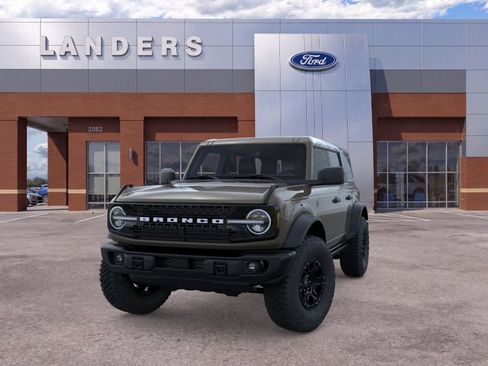 New 2026 Ford Bronco Badlands AWD/4WD image 2