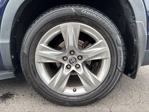 Used 2016 Toyota Highlander Limited image 5