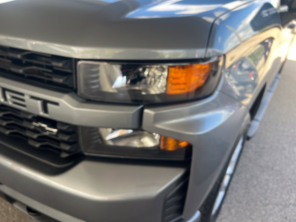 Used 2021 Chevrolet Silverado 1500 Custom AWD/4WD image 24