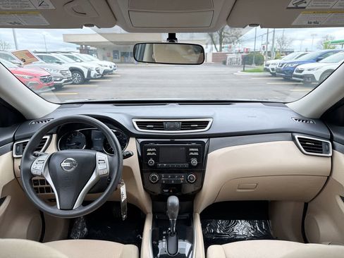 Used 2016 Nissan Rogue S FWD image 20