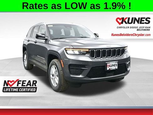 New 2026 Jeep Grand Cherokee Laredo AWD/4WD image 1