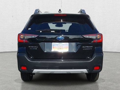 Used 2023 Subaru Outback Touring XT w/ Tech Package 2 AWD/4WD image 6