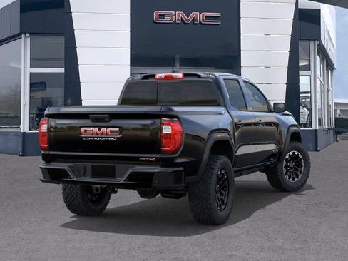 New 2026 GMC Canyon AT4 AWD/4WD image 4