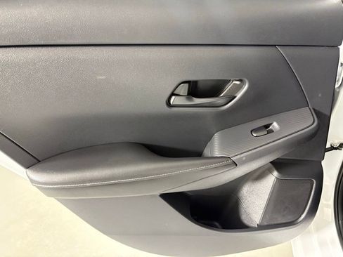 Certified 2025 Nissan Sentra S image 33