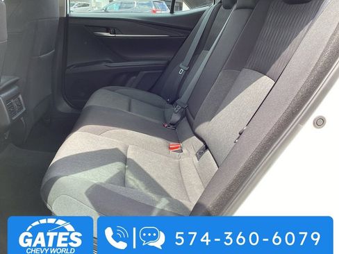Used 2025 Toyota Camry LE FWD image 13
