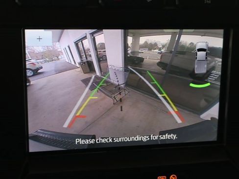 Used 2020 Ford F350 Lariat w/ Lariat Value Package image 35