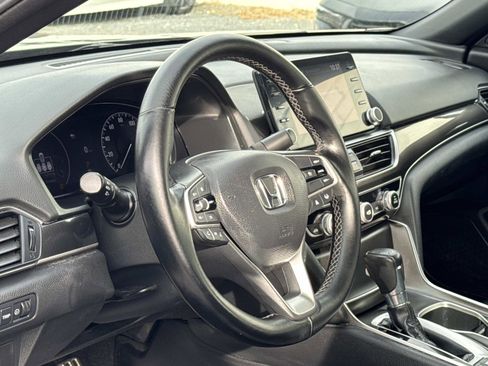 Certified 2022 Honda Accord Sport image 10
