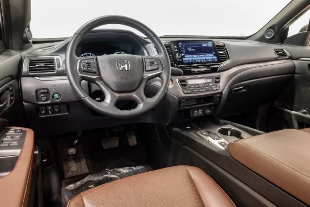 Used 2025 Honda Ridgeline RTL image 7