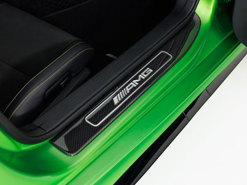 Used 2018 Mercedes-Benz AMG GT R image 38