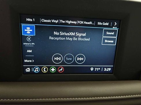 Used 2022 Chevrolet Suburban LS AWD/4WD image 13