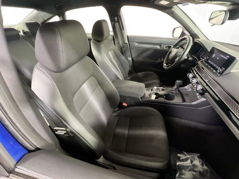 Used 2023 Honda Civic Sport image 25