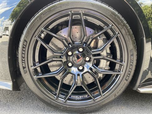 Used 2024 Chevrolet Corvette Z06 RWD image 44