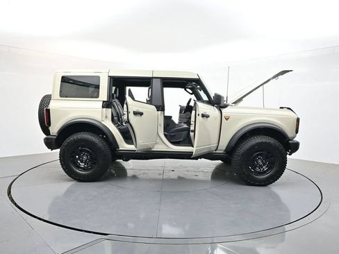 New 2026 Ford Bronco Badlands AWD/4WD image 57