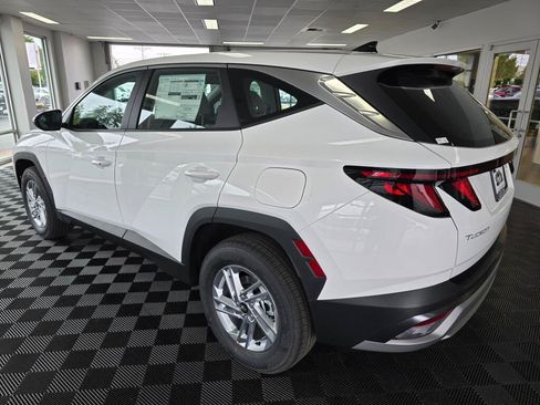 New 2026 Hyundai Tucson SE AWD/4WD image 5