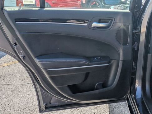 Used 2023 Chrysler 300 S image 20