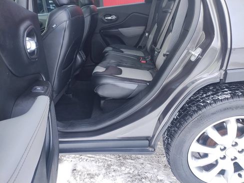 Used 2014 Jeep Cherokee Limited image 17