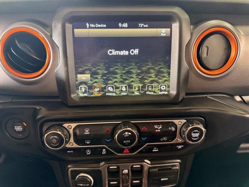Used 2023 Jeep Gladiator Mojave w/ Trailer Tow Package AWD/4WD image 30