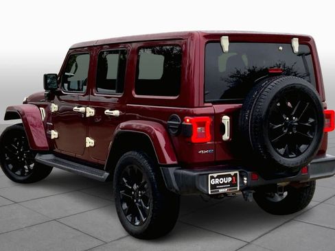 Used 2021 Jeep Wrangler Unlimited Sahara w/ Cold Weather Group image 11