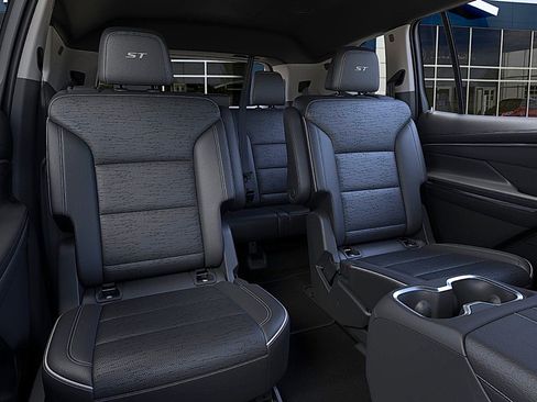 New 2026 Buick Enclave Sport Touring w/ Power Package image 17