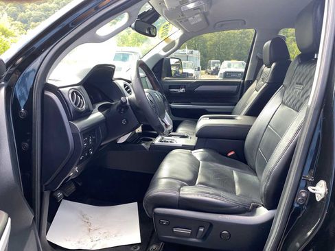 Used 2018 Toyota Tundra Platinum image 12