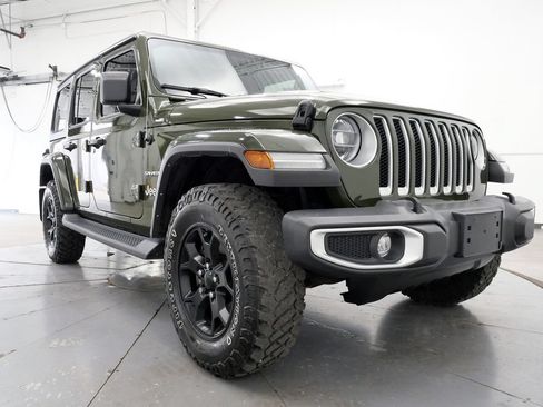 Used 2021 Jeep Wrangler Unlimited Sahara w/ LED Lighting Group AWD/4WD image 41