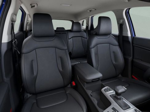 New 2026 Kia Sportage EX FWD image 15