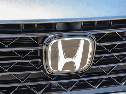 Used 2023 Honda Accord EX image 6