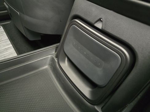 Used 2023 Rivian R1S Launch Edition AWD/4WD image 33