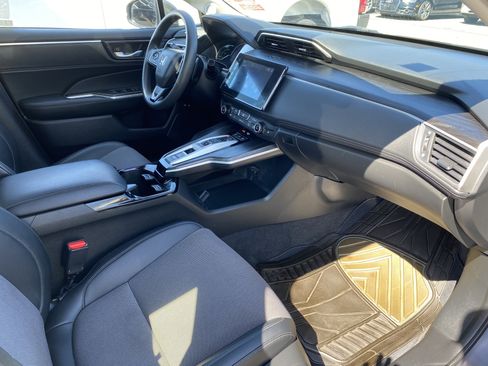 Used 2021 Honda Clarity Plug-In Hybrid image 21