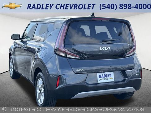 Used 2025 Kia Soul LX w/ LX Technology Package image 17