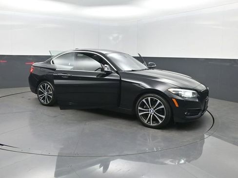 Used 2020 BMW 230i xDrive Coupe w/ Convenience Package image 39