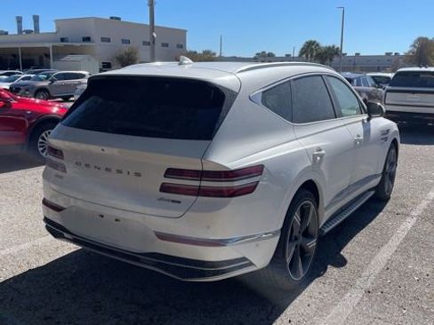 Used 2025 Genesis GV80 3.5T Prestige image 4