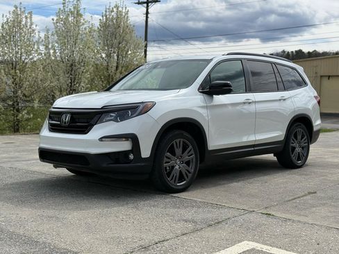 Used 2022 Honda Pilot Sport image 16