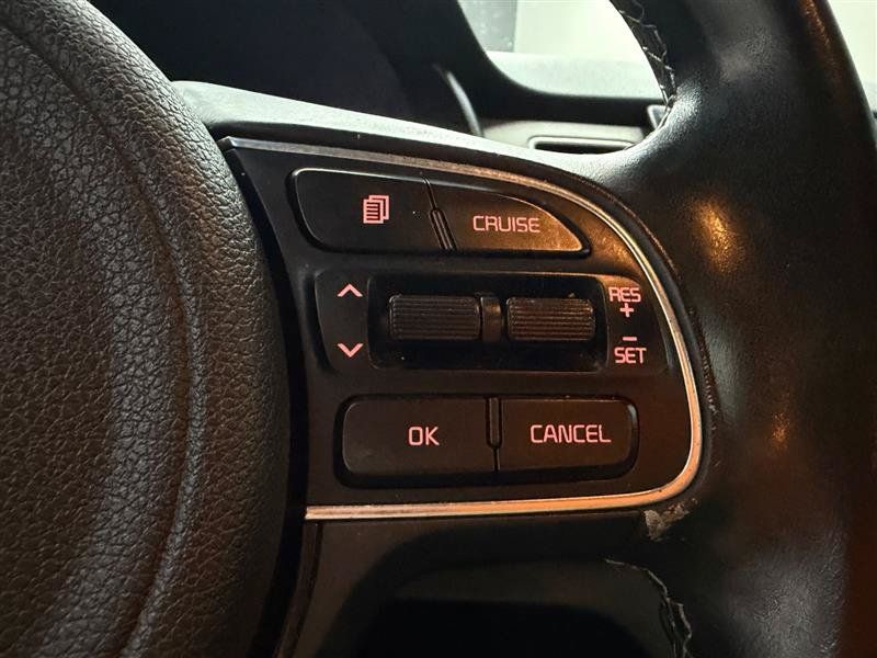 Used 2018 Kia Niro EX w/ EX Touring Graphite Edition FWD image 14