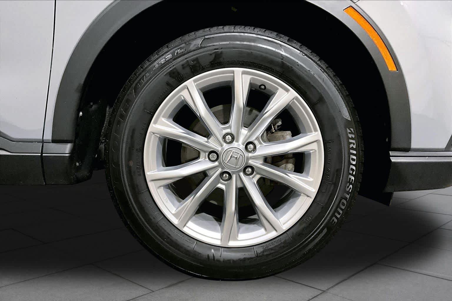 Used 2025 Honda CR-V EX-L image 10