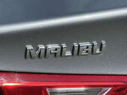 Used 2023 Chevrolet Malibu LT image 20