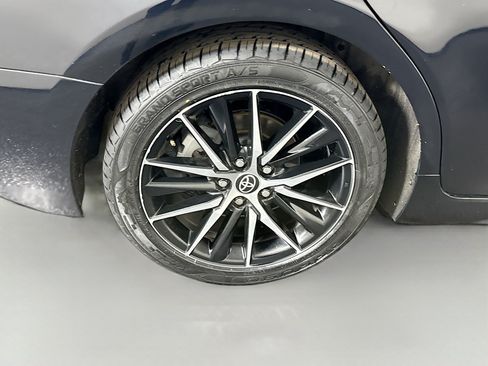Used 2023 Toyota Camry SE FWD image 33