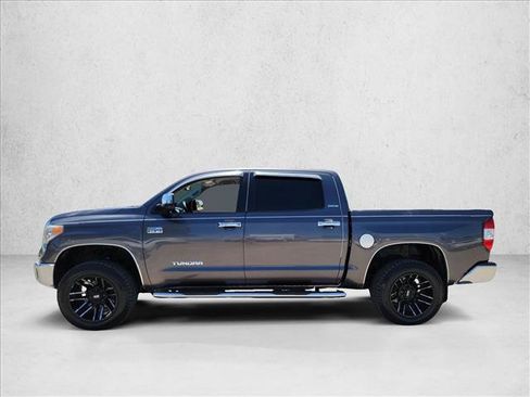 Used 2017 Toyota Tundra Limited RWD image 8