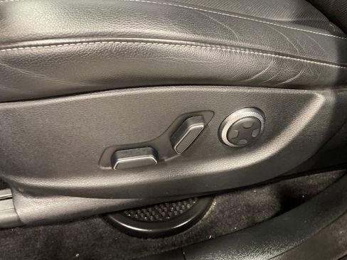 Used 2025 Genesis GV80 2.5T Standard image 16