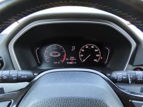Used 2023 Honda Pilot EX-L image 27