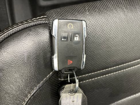 Used 2019 GMC Sierra 2500 Denali image 32