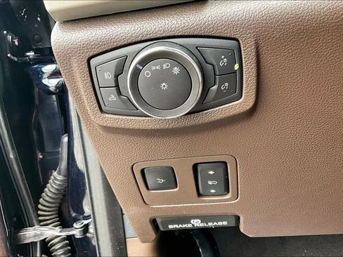 Used 2021 Ford F250 King Ranch w/ King Ranch Ultimate Package AWD/4WD image 16
