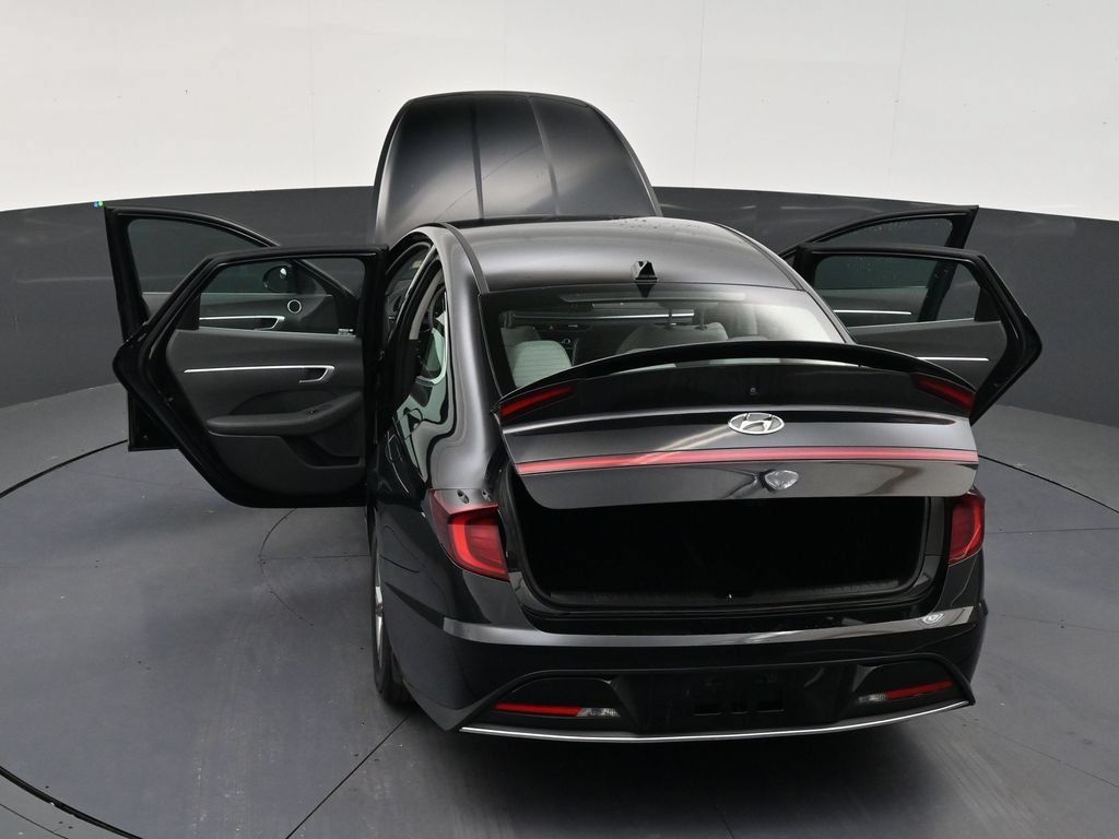 Used 2021 Hyundai Sonata SE FWD image 32
